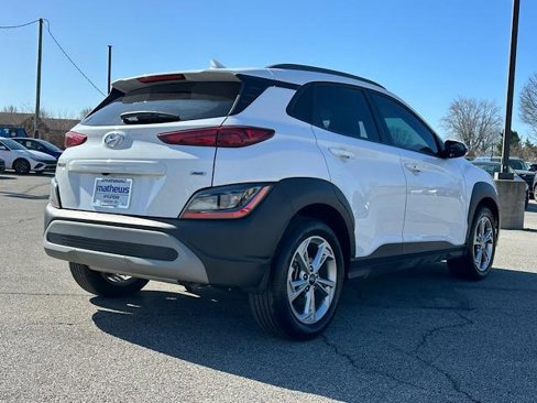 Used 2023 Hyundai Kona SEL image 10