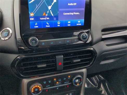 Used 2020 Ford EcoSport Titanium image 34