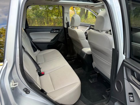 Used 2014 Subaru Forester 2.5i Touring image 14
