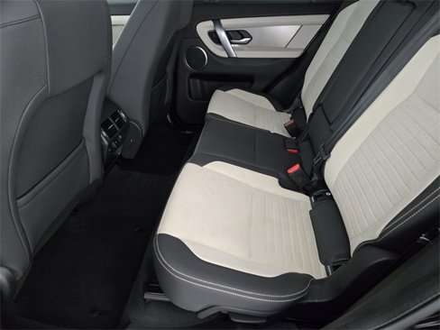Used 2022 Land Rover Discovery Sport S R-Dynamic image 5