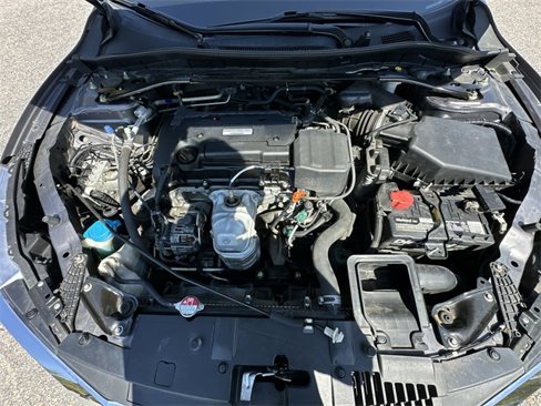 Used 2017 Honda Accord Sport image 28