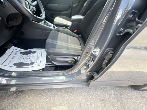 Used 2024 Hyundai Venue SEL image 12