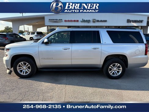 Used 2018 Chevrolet Suburban LT image 23