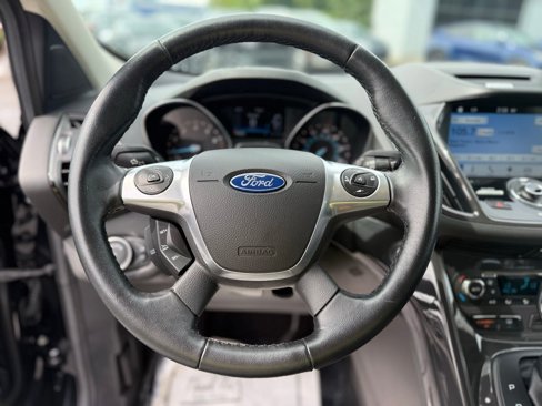 Used 2016 Ford Escape Titanium image 21