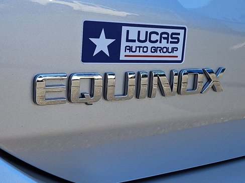 Used 2021 Chevrolet Equinox Premier image 32