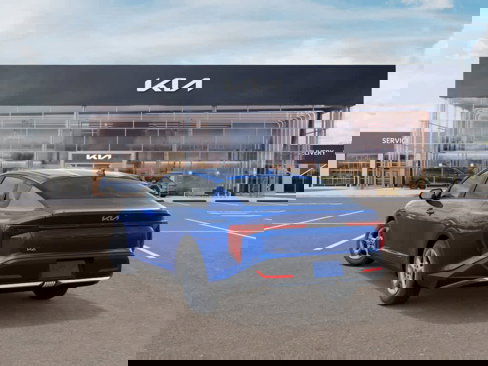 New 2025 Kia K4 LXS image 4