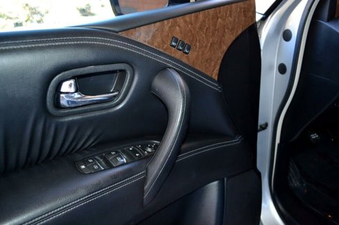 Used 2016 INFINITI QX80 Limited image 15