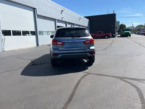 Used 2018 Mitsubishi Outlander Sport SE image 10