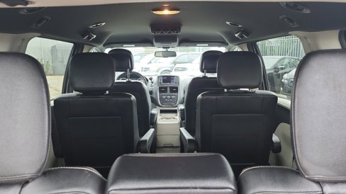 Used 2018 Dodge Grand Caravan SXT image 14