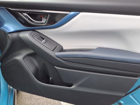 Used 2020 Subaru Crosstrek Hybrid image 7