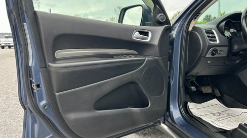 Used 2020 Dodge Durango SXT image 17