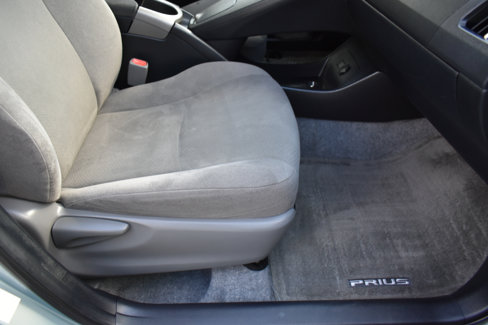 Used 2015 Toyota Prius Three image 31