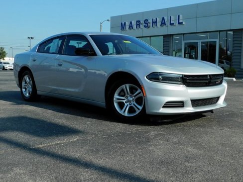 Used 2023 Dodge Charger SXT image 2