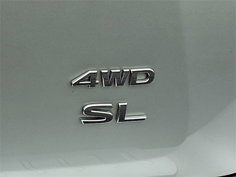 Used 2020 Nissan Pathfinder SL image 30