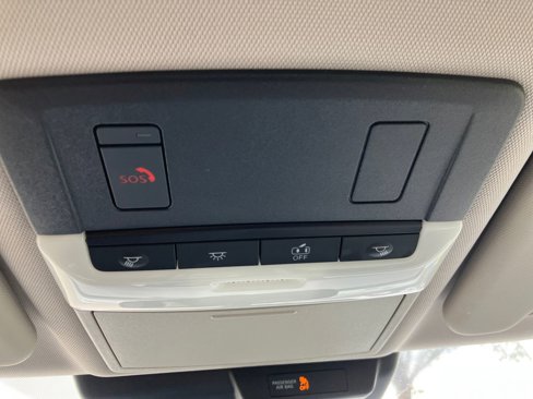 Used 2023 Mitsubishi Outlander SEL image 25