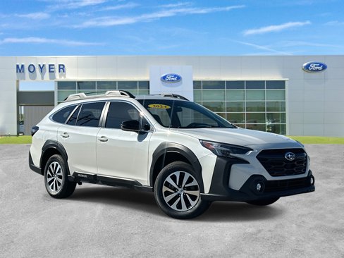 Used 2024 Subaru Outback Premium image 1