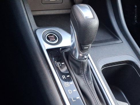 Used 2023 Nissan Sentra SV image 14