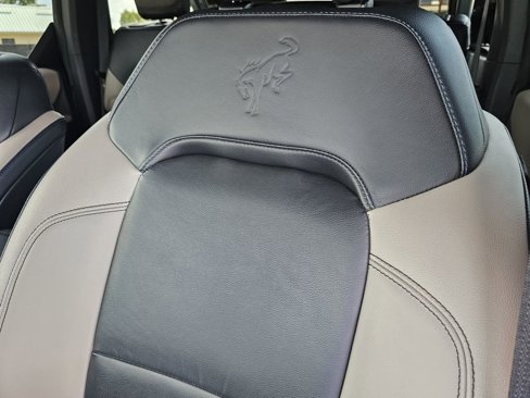 Used 2022 Ford Bronco Wildtrak image 14