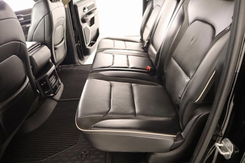 Used 2019 RAM 1500 Laramie image 13