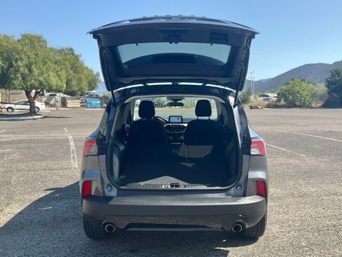 Certified 2022 Ford Escape SE w/ SE Sport Appearance Package image 11