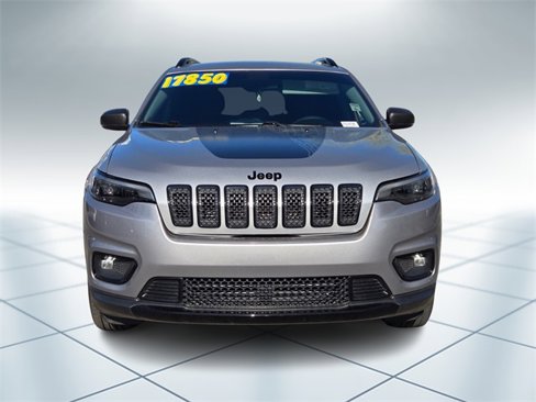Used 2020 Jeep Cherokee Latitude Plus image 8