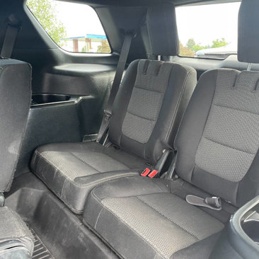 Used 2018 Ford Explorer XLT w/ Equipment Group 201A image 12