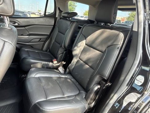 Certified 2018 GMC Acadia SLT w/ LPO, Cargo Package image 22