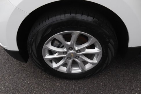Used 2021 Chevrolet Equinox LT image 12