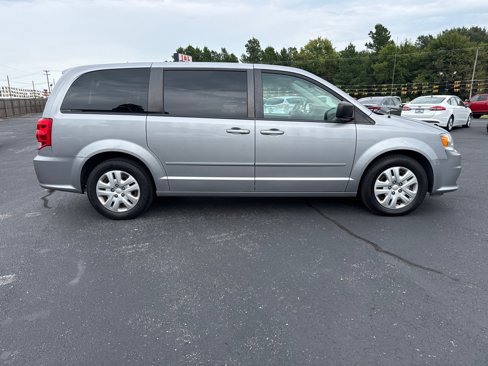 Used 2017 Dodge Grand Caravan SE w/ Power Window Group image 6