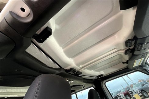 Used 2023 Jeep Wrangler Sport image 22