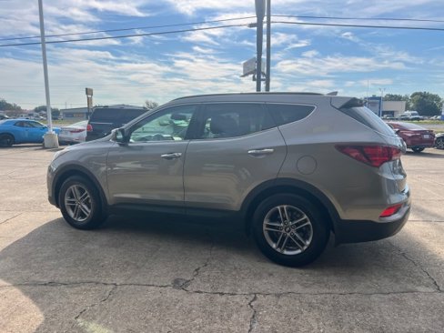 Used 2017 Hyundai Santa Fe Sport w/ 2.4L Value Package 06 image 8