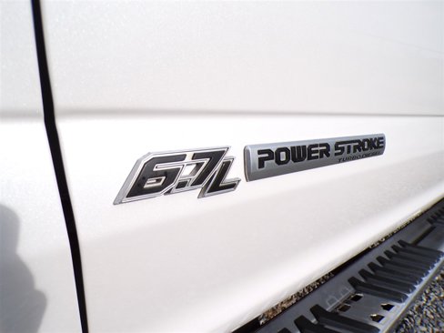 Used 2019 Ford F350 Lariat w/ Lariat Ultimate Package image 16
