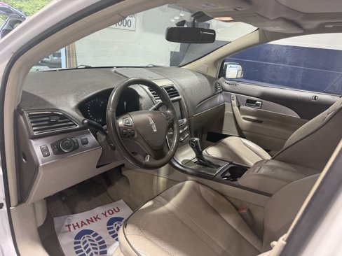 Used 2011 Lincoln MKX AWD w/ 101A Rapid Spec Order Code image 6
