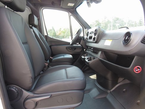 New 2025 Mercedes-Benz Sprinter 2500 image 14