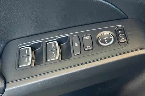 Used 2023 Honda Civic EX-L image 12