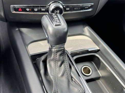 Used 2018 Volvo XC60 T6 Inscription w/ Vision Package image 27