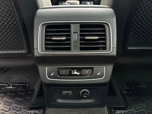 Used 2019 Audi Q5 2.0T Premium Plus w/ Premium Plus Package image 31