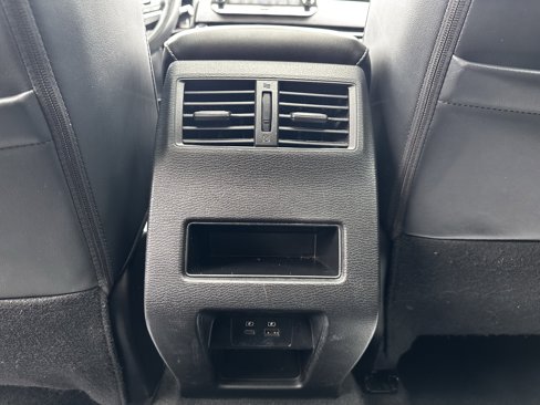 Used 2022 Mitsubishi Outlander SE image 24