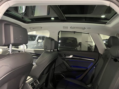 Used 2018 Audi Q5 Prestige w/ Prestige Package image 40