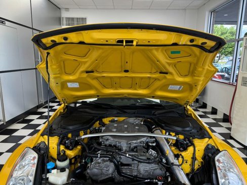 Used 2005 Nissan 350Z Enthusiast w/ (K96) Aerodynamics Pkg image 33
