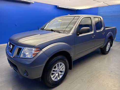 Used 2016 Nissan Frontier SV image 4