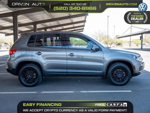 Used 2014 Volkswagen Tiguan S image 8