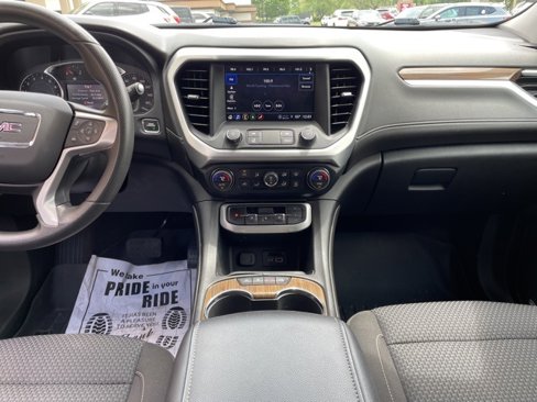 Used 2022 GMC Acadia SLE w/ Driver Convenience Package image 13