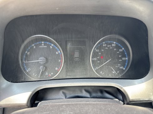 Used 2018 Toyota RAV4 XLE image 24