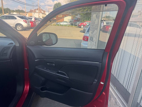 Used 2017 Mitsubishi Outlander Sport LE image 26