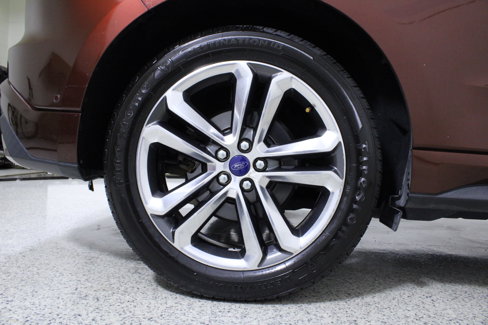 Used 2015 Ford Edge Sport w/ Equipment Group 401A image 8
