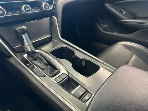 Used 2018 Honda Accord Sport image 56