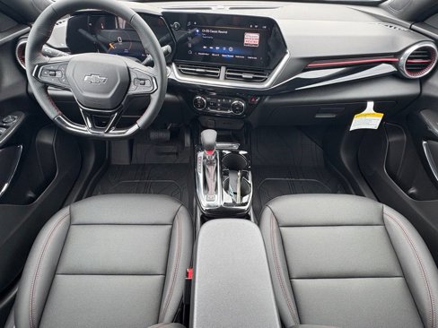New 2025 Chevrolet Trax RS w/ Sunroof Package image 5