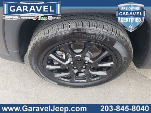 Used 2024 Jeep Compass Latitude w/ Convenience Group image 19