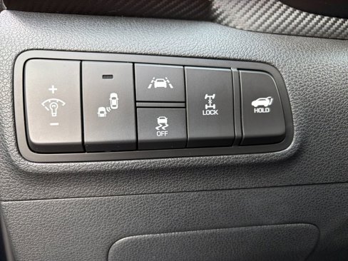 Used 2019 Hyundai Tucson Sport image 4